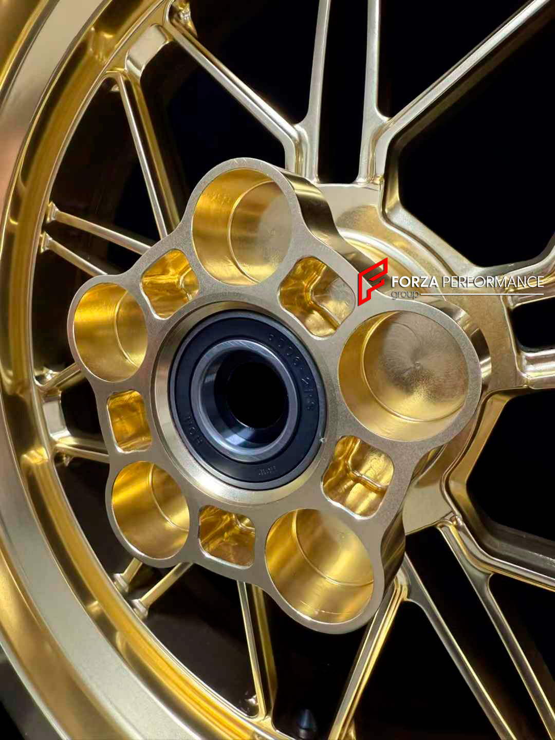 We manufacture premium quality forged motorcycle wheels rims for HONDA FORZA 750 in any design, size, color.

Wheel sizes (motorcycle spec):

Front: 3.5 x 17

Rear: 4.5 x 15

Weight:

Front: 5.31 kg (11,70 lbs)

Rear: 4.96 kg (10,93 lbs)


Finishing: Gloss Gold