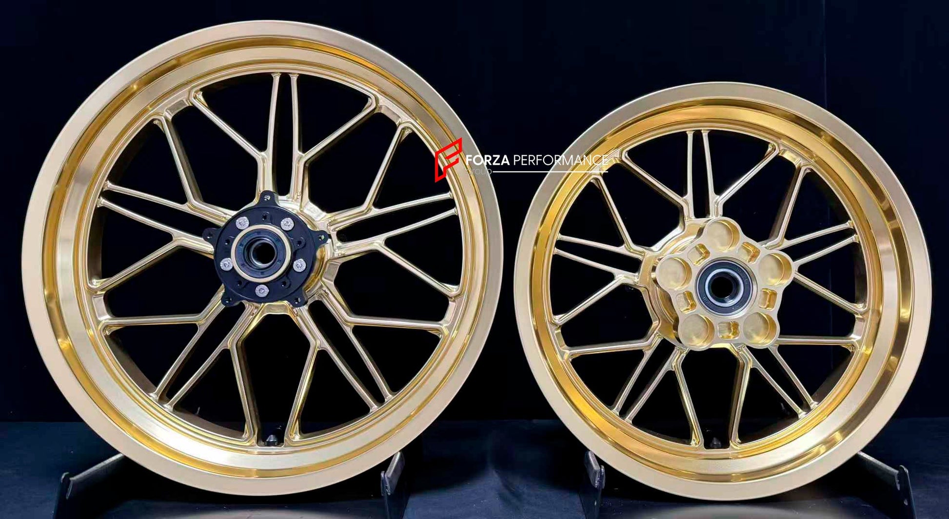 We manufacture premium quality forged motorcycle wheels rims for HONDA FORZA 750 in any design, size, color.

Wheel sizes (motorcycle spec):

Front: 3.5 x 17

Rear: 4.5 x 15

Weight:

Front: 5.31 kg (11,70 lbs)

Rear: 4.96 kg (10,93 lbs)


Finishing: Gloss Gold