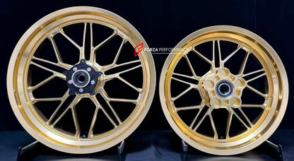 We manufacture premium quality forged motorcycle wheels rims for HONDA FORZA 750 in any design, size, color.

Wheel sizes (motorcycle spec):

Front: 3.5 x 17

Rear: 4.5 x 15

Weight:

Front: 5.31 kg (11,70 lbs)

Rear: 4.96 kg (10,93 lbs)


Finishing: Gloss Gold