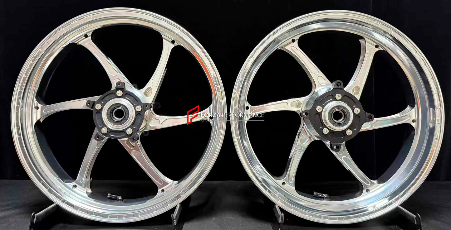 We manufacture premium quality forged motorcycle wheels rims for HONDA X-ADV 750 in any design, size, color.

Wheel sizes (motorcycle spec):

Front: 3.5 x 17

Rear: 4.5 x 15

Weight:

Front: 4.74 kg (10,45 lbs)

Rear: 4.07 kg (8,97 lbs)


Finishing: Gloss Silver