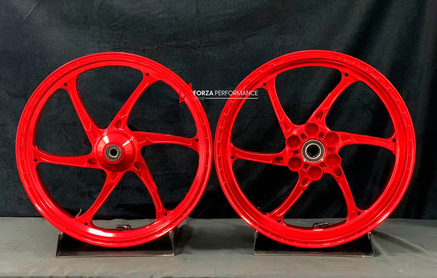 We manufacture premium quality forged motorcycle wheels rims for KAWASAKI NINJA 400 400R in any design, size, color.

Wheel sizes (motorcycle spec):

Front: 3 x 17

Rear: 4 x 17

Weight:

Front: 3.65 kg (8.05 lbs)

Rear: 4.7 kg (10.36 lbs)


Finishing: Gloss Red

Forza Performance Group engineers and manufactures each forged motorcycle wheel individually per order. This ensures precise fitment, uncompromised strength, and unique styling. Whether for racing, touring, or daily use — our wheels are built for b