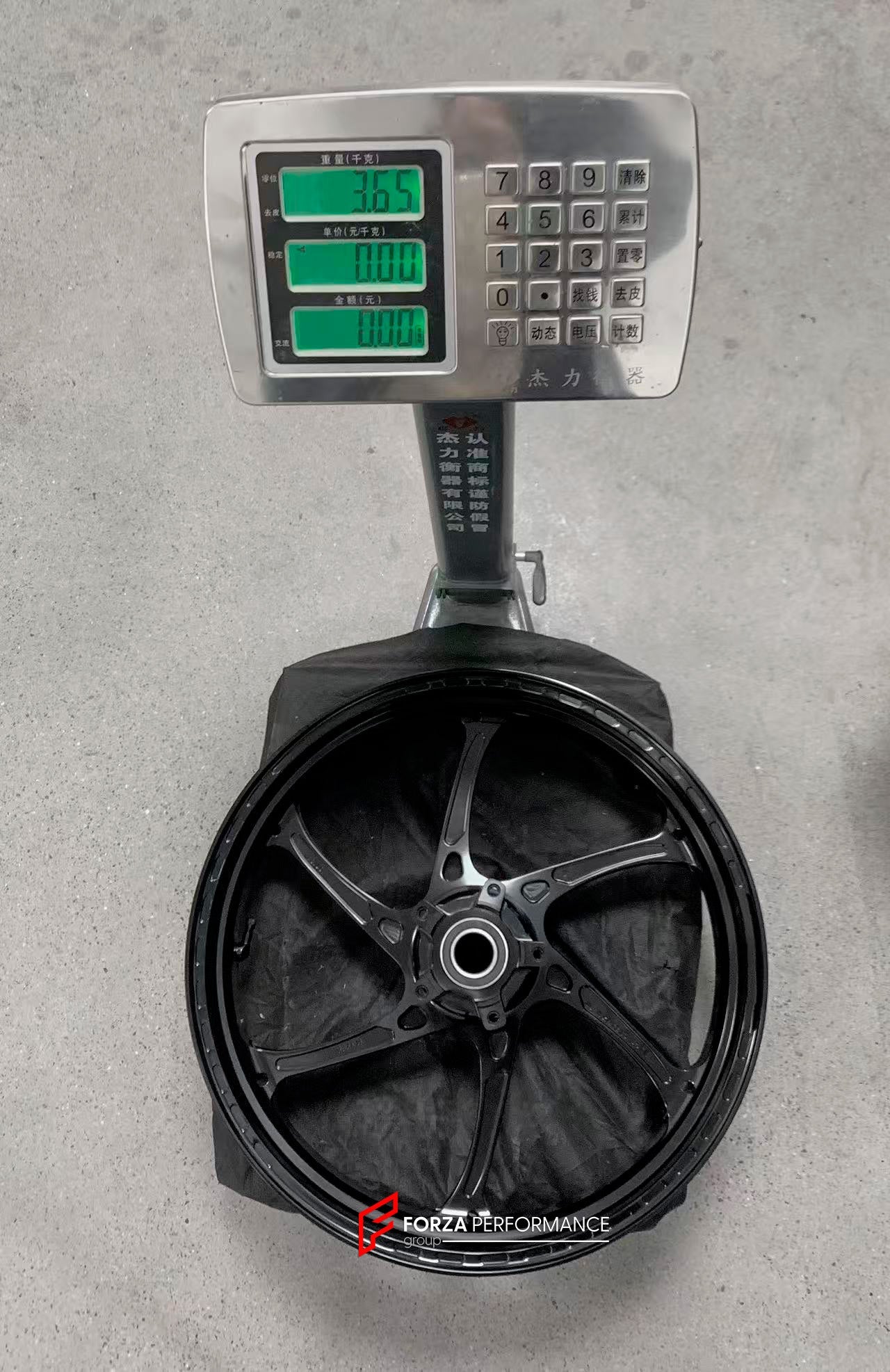 We manufacture premium quality forged motorcycle wheels rims for KAWASAKI Z1000 Z1000R Z1000SX NINJA 1000 in any design, size, color.

Wheel sizes (motorcycle spec):

Front: 3.5 x 17

Rear: 6 x 17

Weight:

Front: 3.65 kg (8.05 lbs)

Rear: 4.85 kg (10.69 lbs)


Finishing: Satin Gold

Forza Performance Group engineers and manufactures each forged motorcycle wheel individually per order. This ensures precise fitment, uncompromised strength, and unique styling. Whether for racing, touring, or daily use — our w