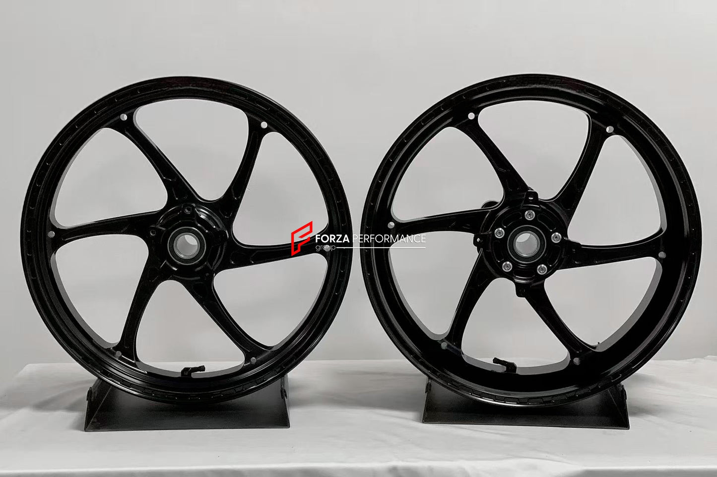 We manufacture premium quality forged motorcycle wheels rims for KAWASAKI Z1000 Z1000R Z1000SX NINJA 1000 in any design, size, color.

Wheel sizes (motorcycle spec):

Front: 3.5 x 17

Rear: 6 x 17

Weight:

Front: 3.65 kg (8.05 lbs)

Rear: 4.85 kg (10.69 lbs)


Finishing: Satin Gold

Forza Performance Group engineers and manufactures each forged motorcycle wheel individually per order. This ensures precise fitment, uncompromised strength, and unique styling. Whether for racing, touring, or daily use — our w
