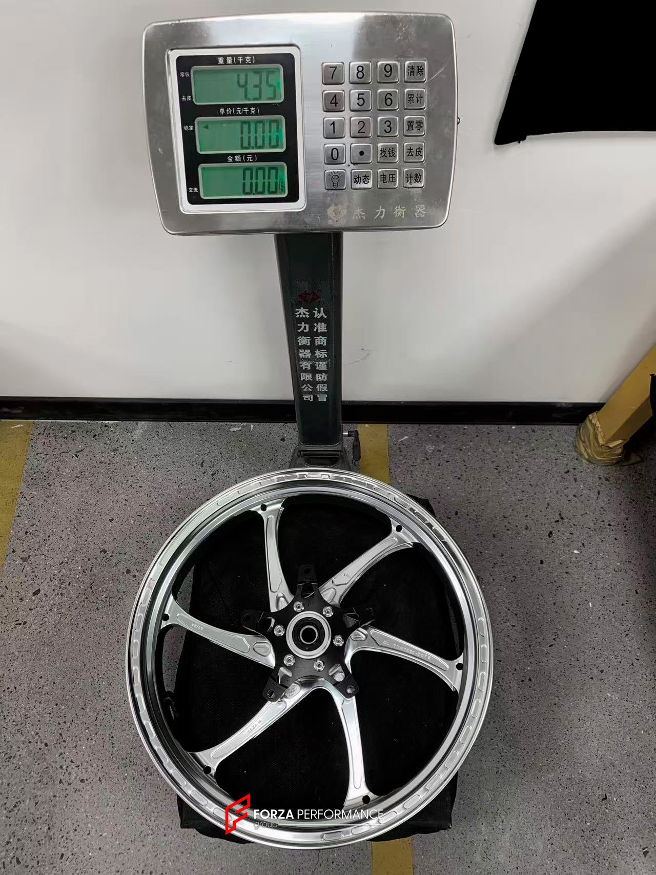 We manufacture premium quality forged motorcycle wheels rims for KAWASAKI ZX4R ZX4RSE in any design, size, color.

Wheel sizes (motorcycle spec):

Front: 3.5 x 17

Rear: 4.5 x 17

Weight:

Front: 4.35 kg (9.59 lbs)

Rear: 4.7 kg (10.36 lbs)


Finishing: Gloss Silver

Forza Performance Group engineers and manufactures each forged motorcycle wheel individually per order. This ensures precise fitment, uncompromised strength, and unique styling. Whether for racing, touring, or daily use — our wheels are built f