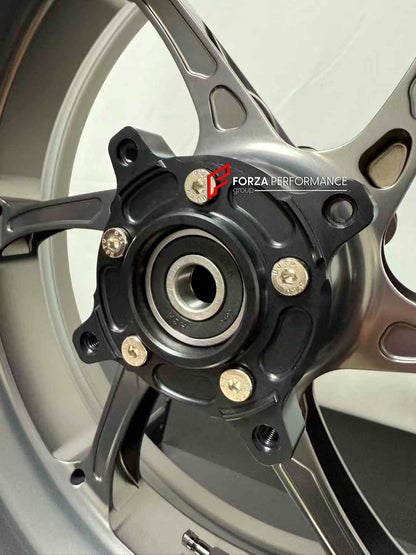 We manufacture premium quality forged motorcycle wheels rims for KAWASAKI ZX4R ZX4RSE in any design, size, color.

Wheel sizes (motorcycle spec):

Front: 3.5 x 17

Rear: 4.5 x 17

Finishing: Satin Silver