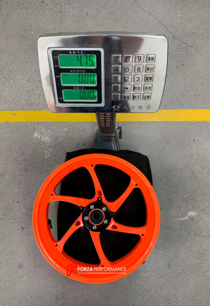 We manufacture premium quality forged motorcycle wheels rims for KTM 790 890 in any design, size, color.

Wheel sizes (motorcycle spec):

Front: 3.5 x 17

Rear: 5.5 x 17

Weight:

Front: 3.35 kg (7.38 lbs)

Rear: 4.75 kg (10.47 lbs)


Finishing: KTM Orange

Forza Performance Group engineers and manufactures each forged motorcycle wheel individually per order. This ensures precise fitment, uncompromised strength, and unique styling. Whether for racing, touring, or daily use — our wheels are built for both pe