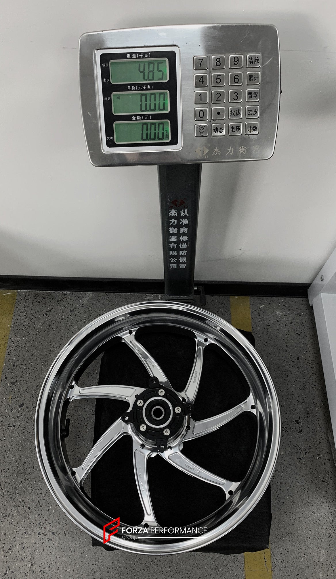 We manufacture premium quality forged motorcycle wheels rims for KAWASAKI ZX4R ZX4RSE in any design, size, color.

Wheel sizes (motorcycle spec):

Front: 3.5 x 17

Rear: 4.5 x 17

Weight:

Front: 4.7 kg (10.36 lbs)

Rear: 4.85 kg (10.69 lbs)


Finishing: Gloss Silver

Forza Performance Group engineers and manufactures each forged motorcycle wheel individually per order. This ensures precise fitment, uncompromised strength, and unique styling. Whether for racing, touring, or daily use — our wheels are built 