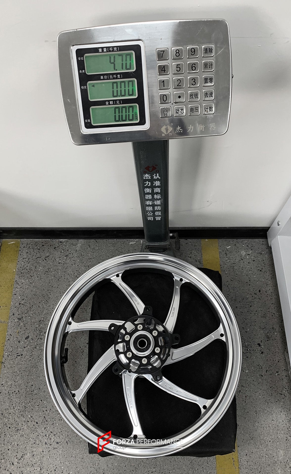 We manufacture premium quality forged motorcycle wheels rims for KAWASAKI ZX4R ZX4RSE in any design, size, color.

Wheel sizes (motorcycle spec):

Front: 3.5 x 17

Rear: 4.5 x 17

Weight:

Front: 4.7 kg (10.36 lbs)

Rear: 4.85 kg (10.69 lbs)


Finishing: Gloss Silver

Forza Performance Group engineers and manufactures each forged motorcycle wheel individually per order. This ensures precise fitment, uncompromised strength, and unique styling. Whether for racing, touring, or daily use — our wheels are built 