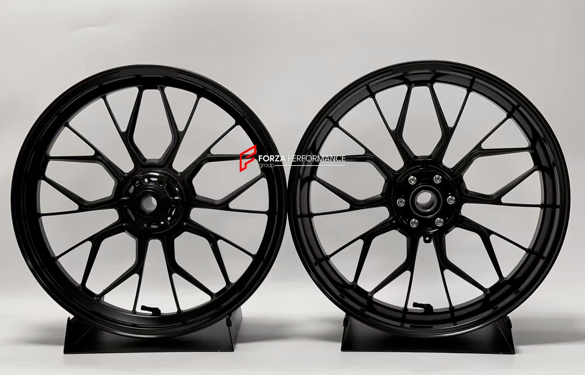 We manufacture premium quality forged motorcycle wheels rims for QJMOTOR in any design, size, color.

Wheel sizes (motorcycle spec):

Front: 3.5 x 17

Rear: 5.5 x 17

Weight:

Front: 4.05 kg (8.93 lbs)

Rear: 5.4 kg (11.9 lbs)


Finishing: Gloss Black

Forza Performance Group engineers and manufactures each forged motorcycle wheel individually per order. This ensures precise fitment, uncompromised strength, and unique styling. Whether for racing, touring, or daily use — our wheels are built for both perform