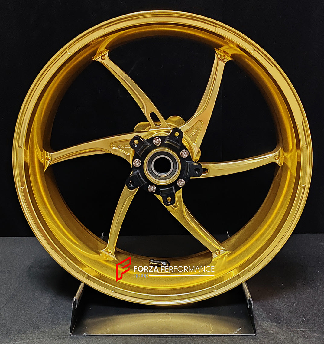 We manufacture premium quality forged motorcycle wheels rims for QJMOTOR in any design, size, color.

Wheel sizes (motorcycle spec):

Front: 3.5 x 17

Rear: 6 x 17

Weight:

Front: 3.9 kg (8.6 lbs)

Rear: 4.95 kg (10.91 lbs)


Finishing: Satin Gold

Forza Performance Group engineers and manufactures each forged motorcycle wheel individually per order. This ensures precise fitment, uncompromised strength, and unique styling. Whether for racing, touring, or daily use — our wheels are built for both performanc