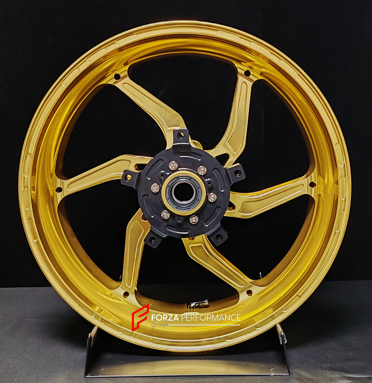 We manufacture premium quality forged motorcycle wheels rims for SUZUKI HAYABUSA in any design, size, color.

Wheel sizes (motorcycle spec):

Front: 3.5 x 17

Rear: 6 x 17

Weight:

Front: 4.65 kg (10.25 lbs)

Rear: 5.4 kg (11.9 lbs)


Finishing: Satin Gold

Forza Performance Group engineers and manufactures each forged motorcycle wheel individually per order. This ensures precise fitment, uncompromised strength, and unique styling. Whether for racing, touring, or daily use — our wheels are built for both p