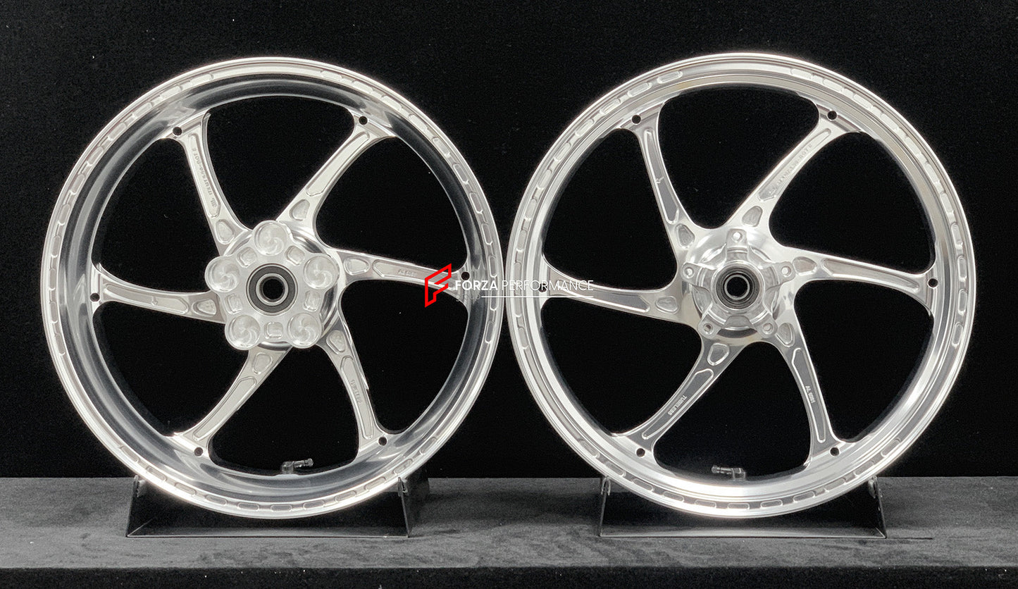 We manufacture premium quality forged motorcycle wheels rims for TRIUMPH in any design, size, color.

Wheel sizes (motorcycle spec):

Front: 3.5 x 17

Rear: 5.5 x 17

Weight:

Front: 3.95 kg (8.7 lbs)

Rear: 4.8 kg (10.58 lbs)


Finishing: Gloss Silver

Forza Performance Group engineers and manufactures each forged motorcycle wheel individually per order. This ensures precise fitment, uncompromised strength, and unique styling. Whether for racing, touring, or daily use — our wheels are built for both perfor