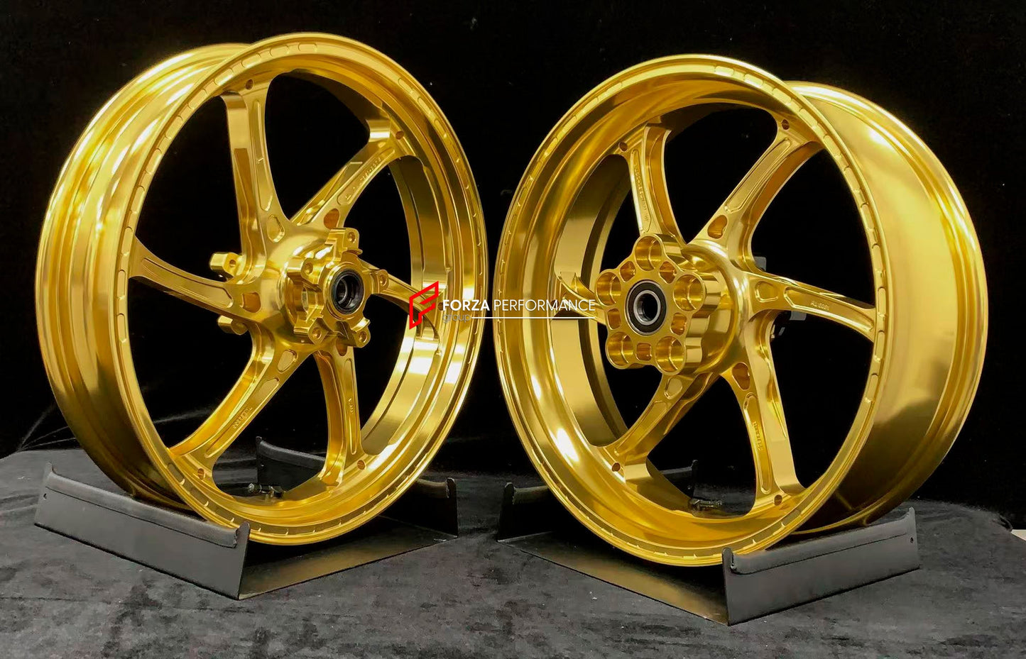 We manufacture premium quality forged motorcycle wheels rims for TRIUMPH in any design, size, color.

Wheel sizes (motorcycle spec):

Front: 3.5 x 17

Rear: 5.5 x 17

Weight:

Front: 3.9 kg (8.6 lbs)

Rear: 4.8 kg (10.58 lbs)


Finishing: Gloss Black

Forza Performance Group engineers and manufactures each forged motorcycle wheel individually per order. This ensures precise fitment, uncompromised strength, and unique styling. Whether for racing, touring, or daily use — our wheels are built for both performa