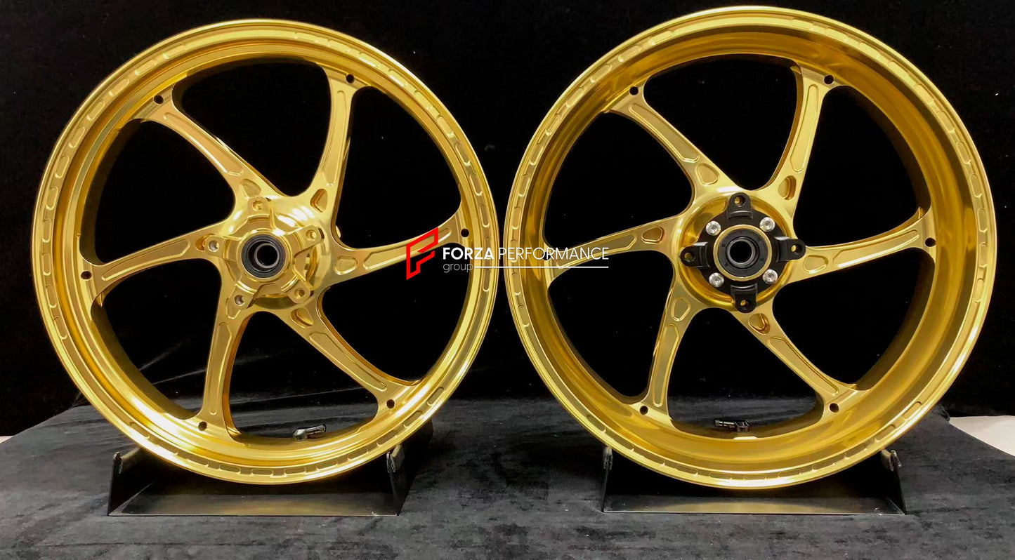 We manufacture premium quality forged motorcycle wheels rims for TRIUMPH in any design, size, color.

Wheel sizes (motorcycle spec):

Front: 3.5 x 17

Rear: 5.5 x 17

Weight:

Front: 3.9 kg (8.6 lbs)

Rear: 4.8 kg (10.58 lbs)


Finishing: Gloss Black

Forza Performance Group engineers and manufactures each forged motorcycle wheel individually per order. This ensures precise fitment, uncompromised strength, and unique styling. Whether for racing, touring, or daily use — our wheels are built for both performa