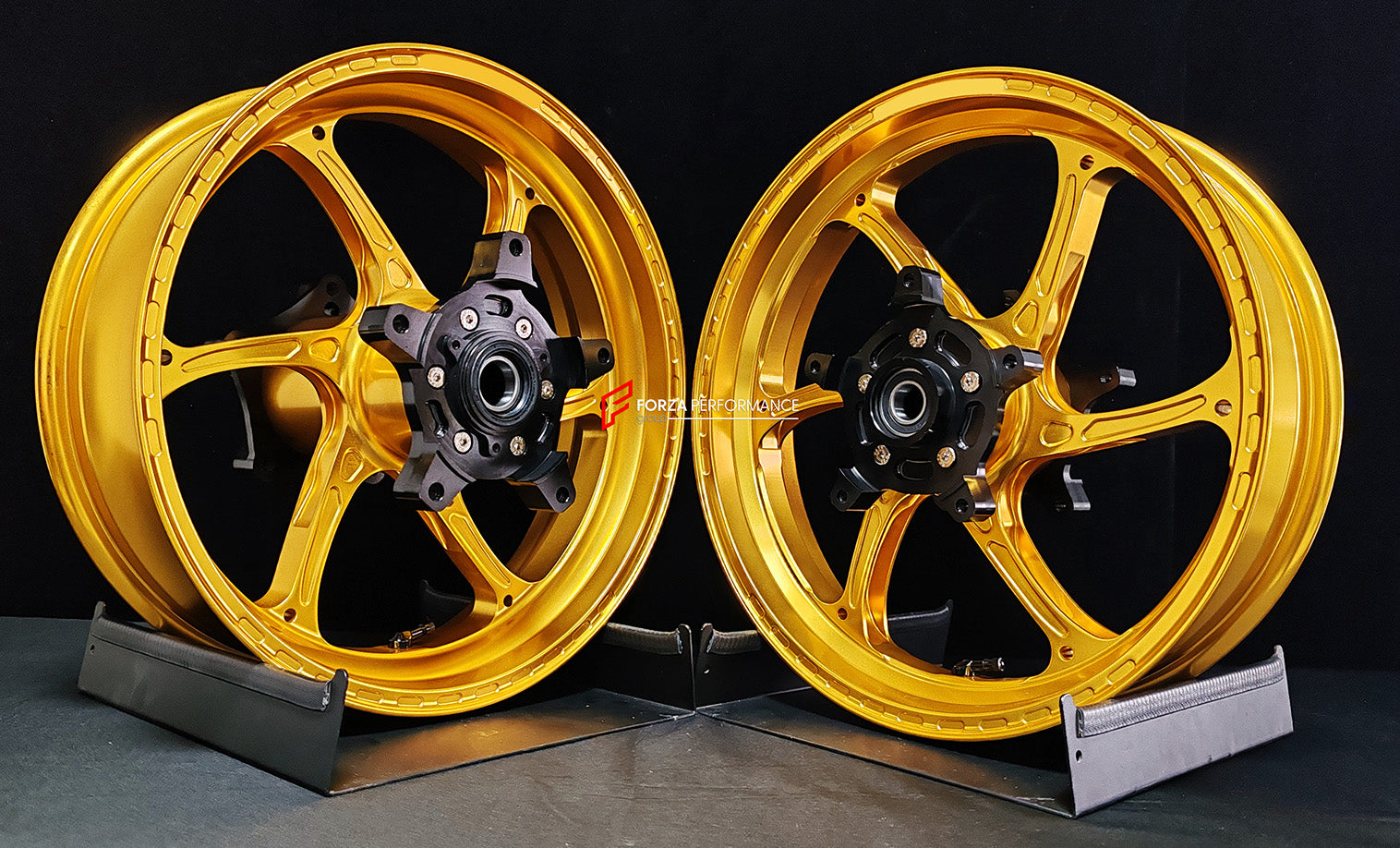 We manufacture premium quality forged motorcycle wheels rims for YAMAHA in any design, size, color.

Wheel sizes (motorcycle spec):

Front: 3.5 x 15

Rear: 4.5 x 15

Weight:

Front: 3.6 kg (7.94 lbs)

Rear: 4.75 kg (10.47 lbs)


Finishing: Gloss Gold

Forza Performance Group engineers and manufactures each forged motorcycle wheel individually per order. This ensures precise fitment, uncompromised strength, and unique styling. Whether for racing, touring, or daily use — our wheels are built for both performa