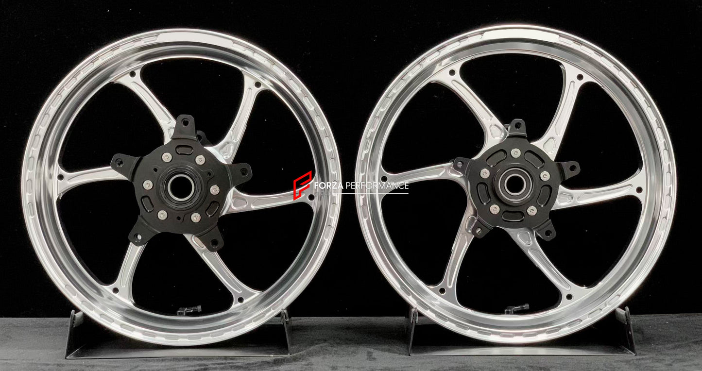 We manufacture premium quality forged motorcycle wheels rims for YAMAHA in any design, size, color.

Wheel sizes (motorcycle spec):

Front: 3.5 x 15

Rear: 4.5 x 15

Weight:

Front: 3.6 kg (7.94 lbs)

Rear: 4.75 kg (10.47 lbs)


Finishing: Gloss Silver

Forza Performance Group engineers and manufactures each forged motorcycle wheel individually per order. This ensures precise fitment, uncompromised strength, and unique styling. Whether for racing, touring, or daily use — our wheels are built for both perfor