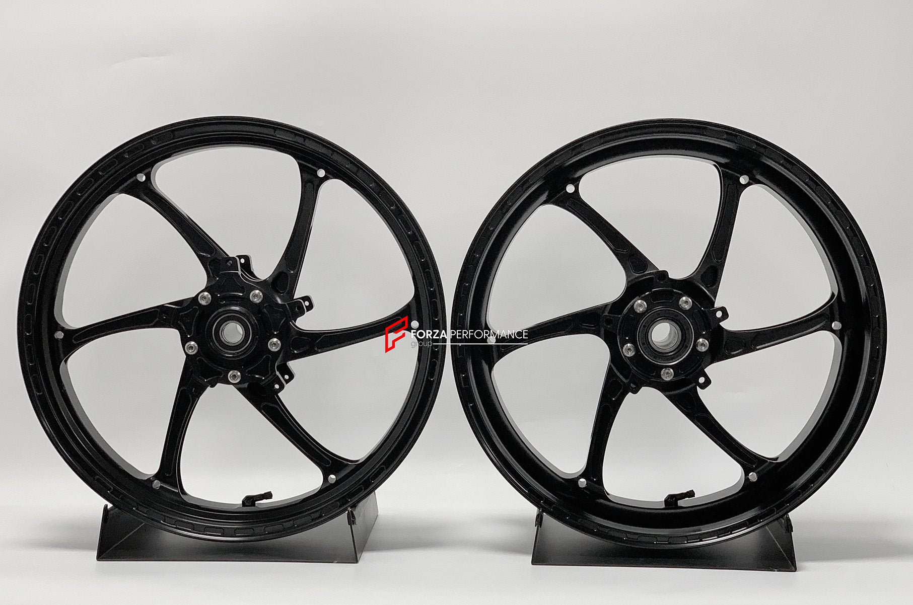 We manufacture premium quality forged motorcycle wheels rims for YAMAHA in any design, size, color.

Wheel sizes (motorcycle spec):

Front: 3.5 x 17

Rear: 5.5 x 17

Weight:

Front: 4 kg (8.82 lbs)

Rear: 4.85 kg (10.69 lbs)


Finishing: Satin Black

Forza Performance Group engineers and manufactures each forged motorcycle wheel individually per order. This ensures precise fitment, uncompromised strength, and unique styling. Whether for racing, touring, or daily use — our wheels are built for both performan