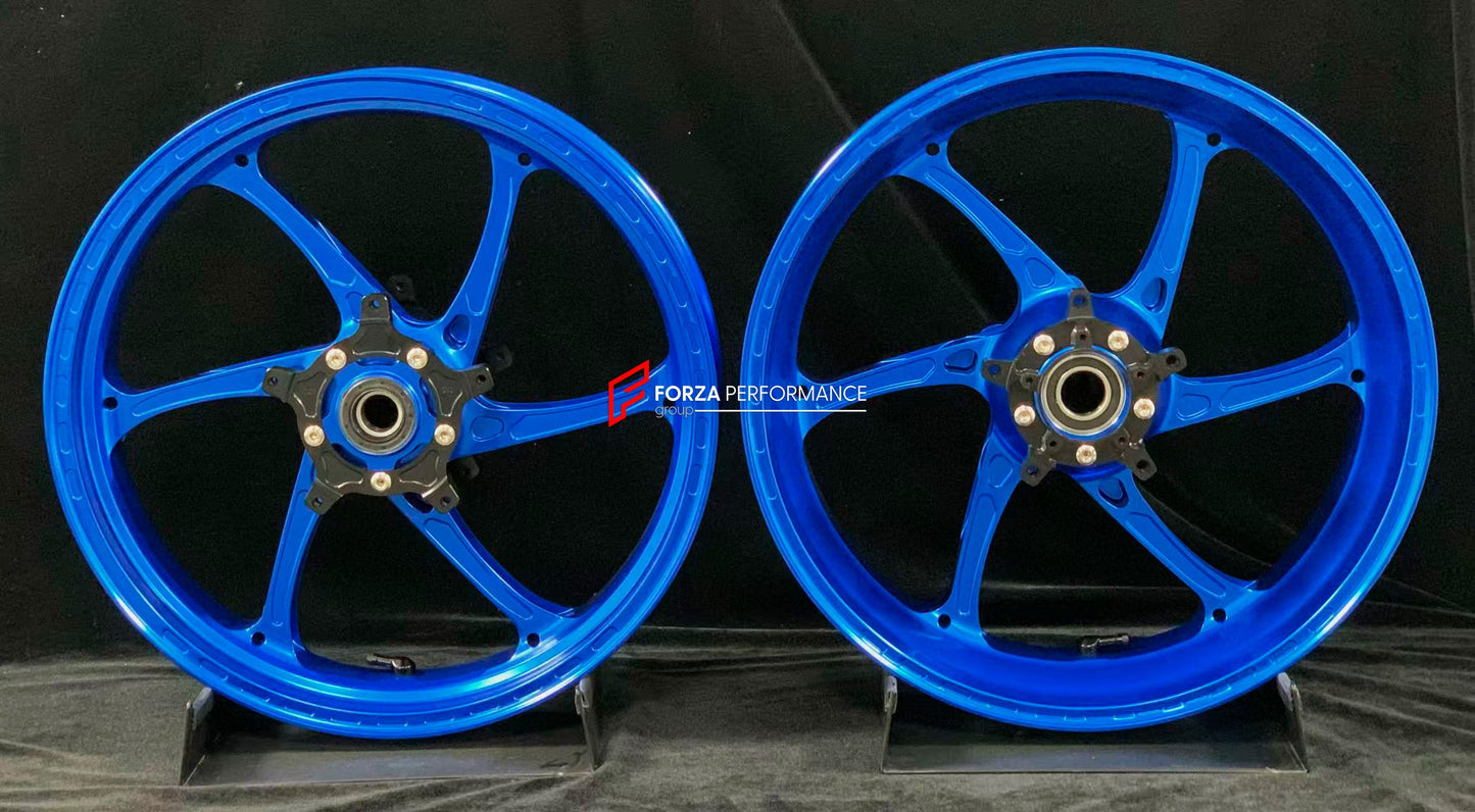We manufacture premium quality forged motorcycle wheels rims for YAMAHA in any design, size, color.

Wheel sizes (motorcycle spec):

Front: 3.5 x 17

Rear: 5.5 x 17

Weight:

Front: 4.15 kg (9.15 lbs)

Rear: 4.75 kg (10.47 lbs)


Finishing: Gloss Blue

Forza Performance Group engineers and manufactures each forged motorcycle wheel individually per order. This ensures precise fitment, uncompromised strength, and unique styling. Whether for racing, touring, or daily use — our wheels are built for both perform