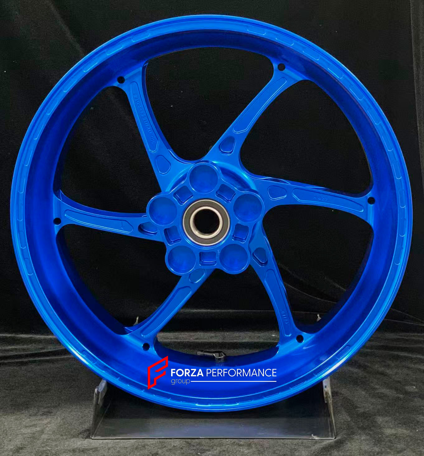 We manufacture premium quality forged motorcycle wheels rims for YAMAHA in any design, size, color.

Wheel sizes (motorcycle spec):

Front: 3.5 x 17

Rear: 5.5 x 17

Weight:

Front: 4.15 kg (9.15 lbs)

Rear: 4.75 kg (10.47 lbs)


Finishing: Gloss Blue

Forza Performance Group engineers and manufactures each forged motorcycle wheel individually per order. This ensures precise fitment, uncompromised strength, and unique styling. Whether for racing, touring, or daily use — our wheels are built for both perform
