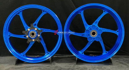 We manufacture premium quality forged motorcycle wheels rims for YAMAHA in any design, size, color.

Wheel sizes (motorcycle spec):

Front: 3.5 x 17

Rear: 5.5 x 17

Weight:

Front: 4.15 kg (9.15 lbs)

Rear: 4.75 kg (10.47 lbs)


Finishing: Gloss Blue

Forza Performance Group engineers and manufactures each forged motorcycle wheel individually per order. This ensures precise fitment, uncompromised strength, and unique styling. Whether for racing, touring, or daily use — our wheels are built for both perform