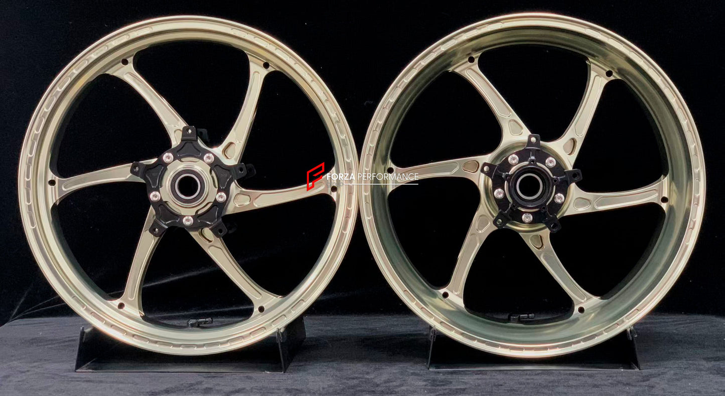 We manufacture premium quality forged motorcycle wheels rims for YAMAHA in any design, size, color.

Wheel sizes (motorcycle spec):

Front: 3.5 x 17

Rear: 6 x 17

Weight:

Front: 4.05 kg (8.93 lbs)

Rear: 5 kg (11.02 lbs)


Finishing: Gloss Bronze

Forza Performance Group engineers and manufactures each forged motorcycle wheel individually per order. This ensures precise fitment, uncompromised strength, and unique styling. Whether for racing, touring, or daily use — our wheels are built for both performanc