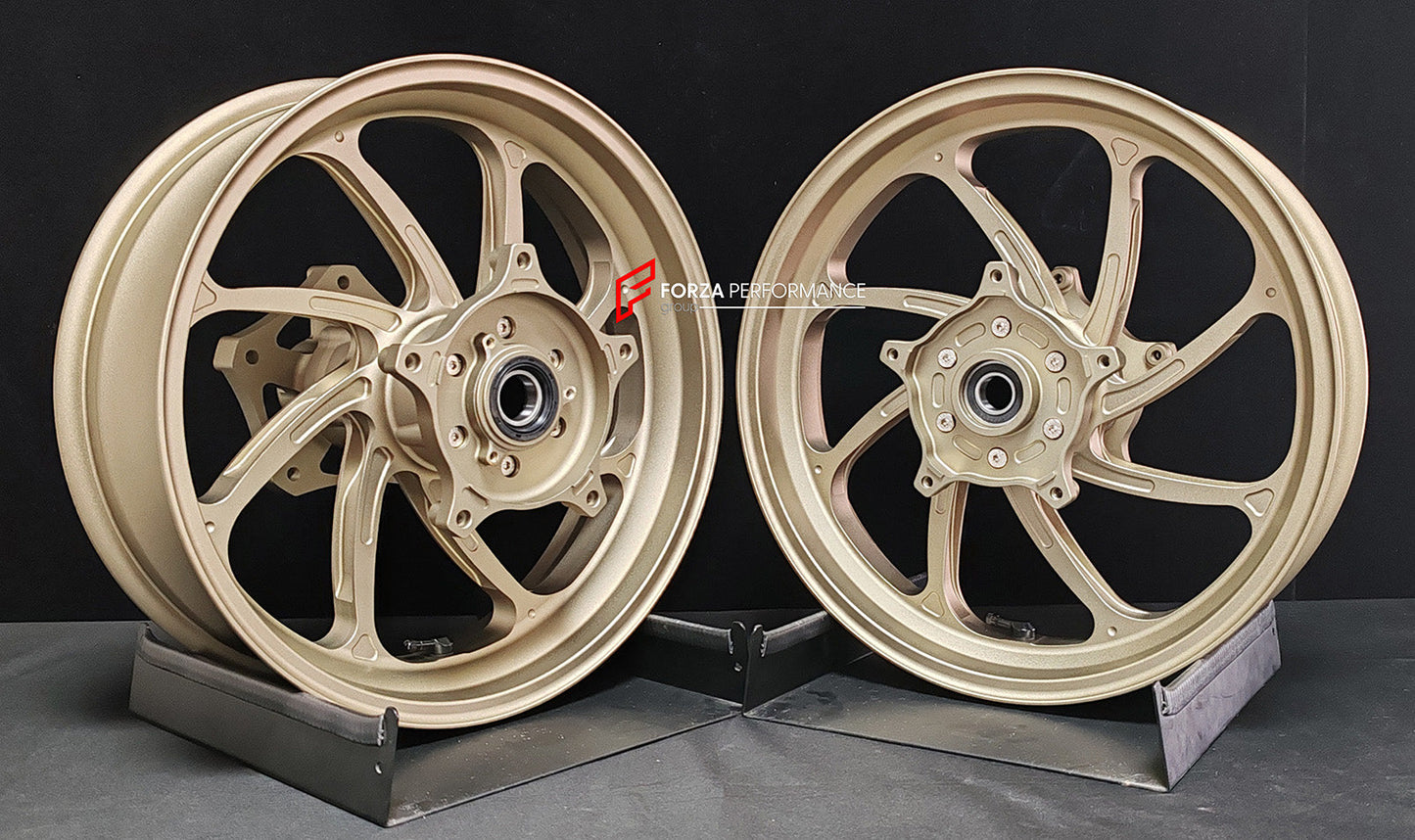 We manufacture premium quality forged motorcycle wheels rims for YAMAHA in any design, size, color.

Wheel sizes (motorcycle spec):

Front: 3.5 x 15

Rear: 4.5 x 15

Weight:

Front: 3.62 kg (7.98 lbs)

Rear: 4.8 kg (10.58 lbs)


Finishing: Satin Bronze

Forza Performance Group engineers and manufactures each forged motorcycle wheel individually per order. This ensures precise fitment, uncompromised strength, and unique styling. Whether for racing, touring, or daily use — our wheels are built for both perfor