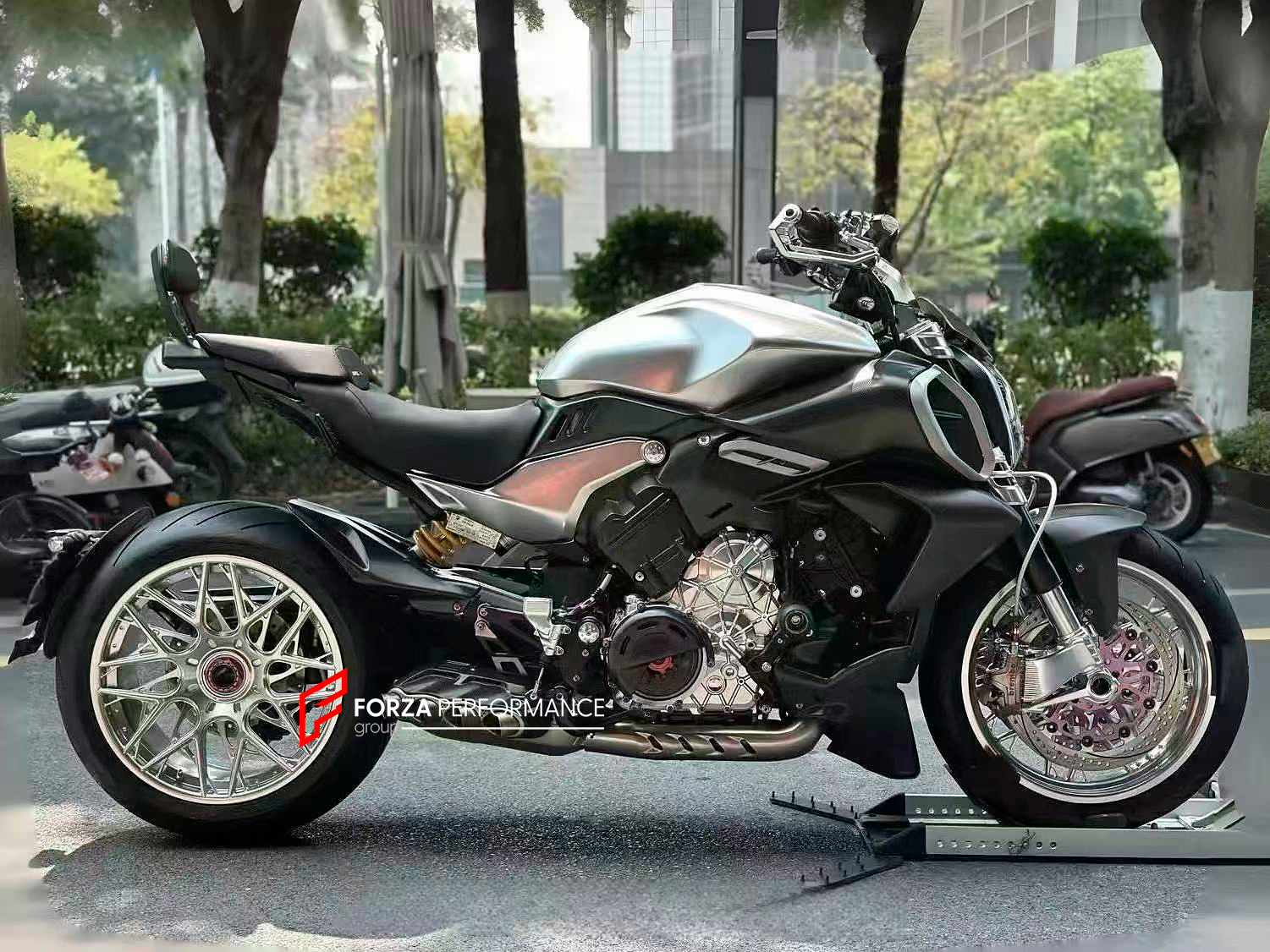 We manufacture premium quality forged motorcycle wheels rims for DUCATI DIAVEL 1200 1260 V4&nbsp;in any design, size, color.

Wheel sizes (motorcycle spec):

Front: 3.5 x 17

Rear: 8.0 x 17

Finishing: Brushed clear coating

Forza Performance Group engineers and manufactures each forged motorcycle wheel individually per order. This ensures precise fitment, uncompromised strength, and unique styling. Whether for racing, touring, or daily use — our wheels are built for both performance and design.

Advantages