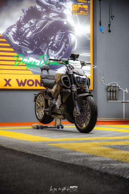 We manufacture premium quality forged motorcycle wheels rims for DUCATI DIAVEL 1200 1260 V4  in any design, size, color.

Wheel sizes (motorcycle spec):

Front: 3.5 x 17

Rear: 8.0 x 17

Finishing: Brushed clear coating

Forza Performance Group engineers and manufactures each forged motorcycle wheel individually per order. This ensures precise fitment, uncompromised strength, and unique styling. Whether for racing, touring, or daily use — our wheels are built for both performance and design.

Advantages