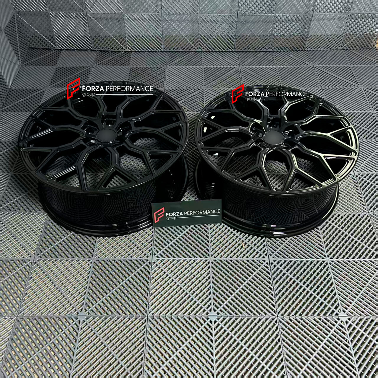 FORZA PERFORMANCE 21 22 INCH FORGED WHEELS RIMS for RIVIAN R1T 2024 custom fit VOSSEN HF2