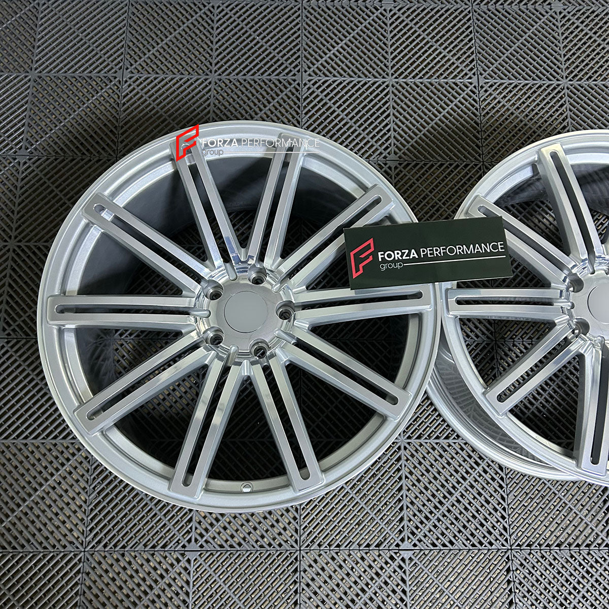 FORZA PERFORMANCE 21 INCH FORGED WHEELS RIMS for ASTON MARTIN VANTAGE 2025 custom fit VOSSEN CV4