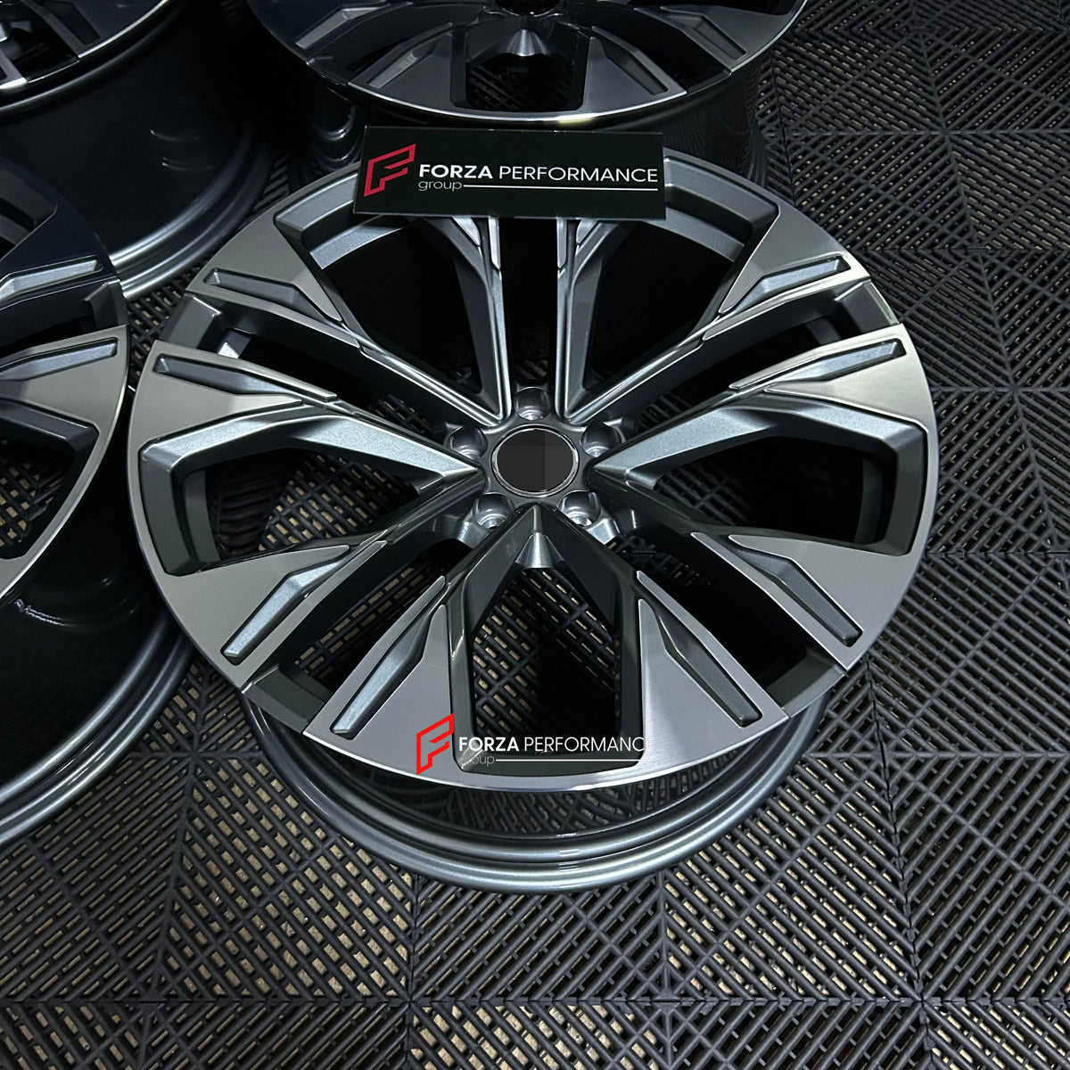 FORZA PERFORMANCE 21 INCH FORGED WHEELS RIMS for AUDI Q8 4M FACELIFT 2024 custom fit OEM AUDI Q8 WHEELS