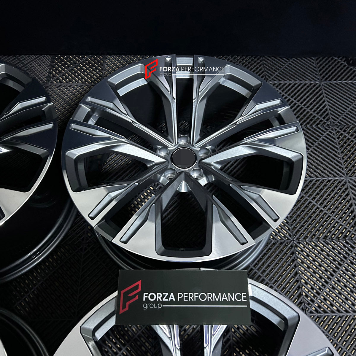 FORZA PERFORMANCE 21 INCH FORGED WHEELS RIMS for AUDI Q8 4M FACELIFT 2024 custom fit OEM AUDI Q8 WHEELS