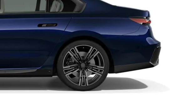 908 M BICOLOUR  We manufacture premium quality forged wheels rims for   NEW BMW 7 SERIES G70 730i 735i 740i 730d 740d 750e 760i i7 M760e 2022+ in any design, size, color.  Wheels size:  Front 21 x 9  Rear 21 x 10,5  Forged wheels can be produced in any wheel specs by your inquiries and we can provide our specs  Compared to standard alloy cast wheels, forged wheels have the highest strength-to-weight ratio; they are 20-25% lighter while maintaining the same load factor.