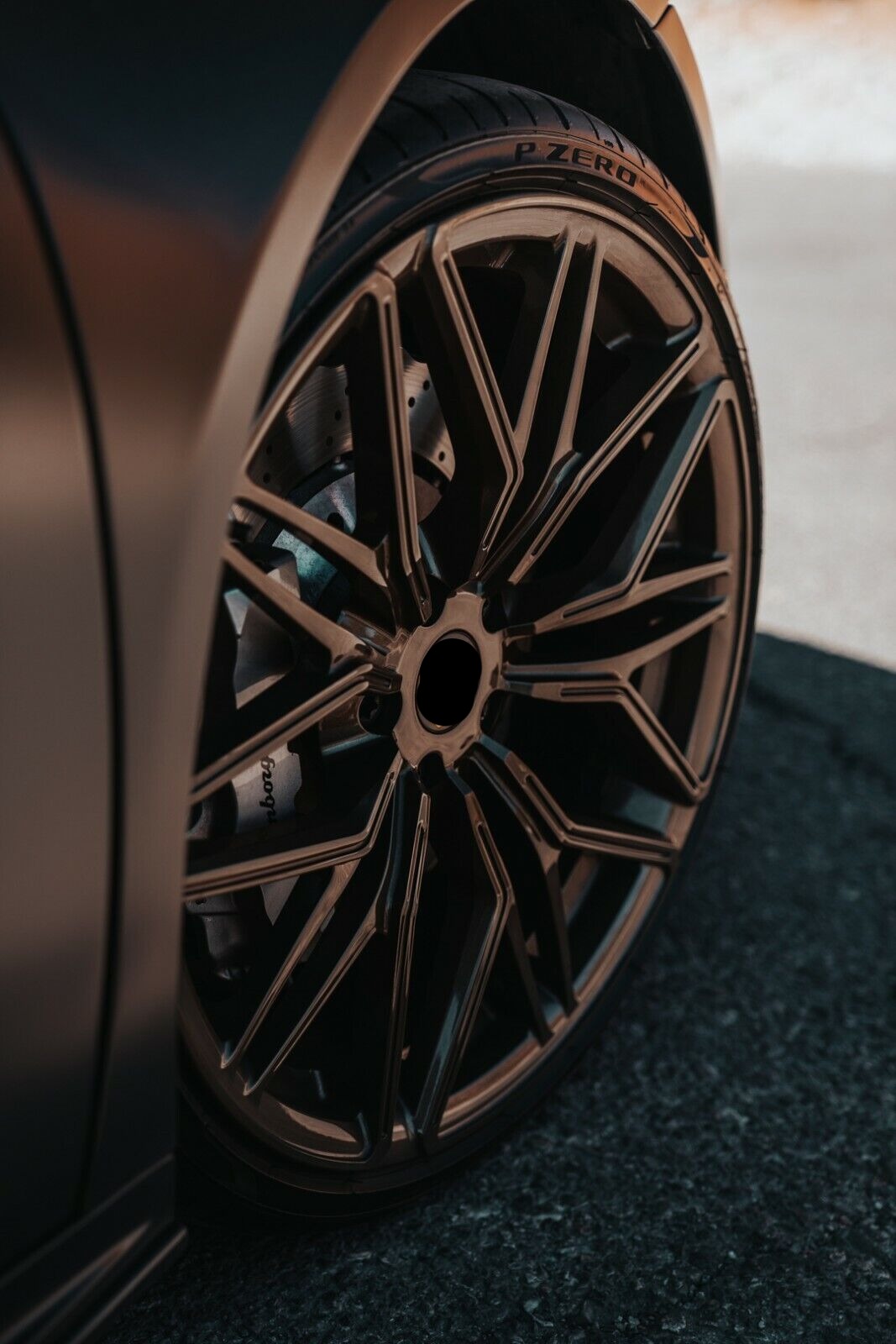 NEW SIAN WHEELS We manufacture premium quality forged wheels rims for   LAMBORGHINI HURACAN in any design, size, color.  Wheels size:  Front 20 x 8.5 ET 37  Rear 20 x 11 ET 36  PCD: 5x112  CB:  Front 57.1  Rear 66.5  Forged wheels can be produced in any wheel specs by your inquiries and we can provide our specs
