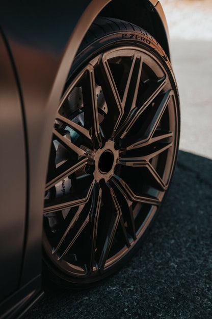 NEW SIAN WHEELS We manufacture premium quality forged wheels rims for   LAMBORGHINI HURACAN in any design, size, color.  Wheels size:  Front 20 x 8.5 ET 37  Rear 20 x 11 ET 36  PCD: 5x112  CB:  Front 57.1  Rear 66.5  Forged wheels can be produced in any wheel specs by your inquiries and we can provide our specs