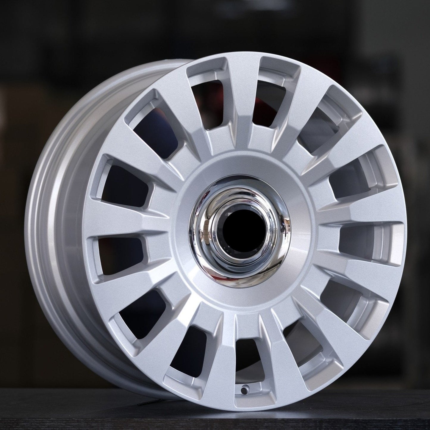 Forged Wheels for ROLLS-ROYCE SPECTRE Cullinan, Ghost, Dawn, Wraith, Phantom, Drophead RR05